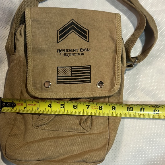Resident Evil Extinction Army Tote Bag 2007 Movie Promo USA Military Messenger - Picture 8 of 8